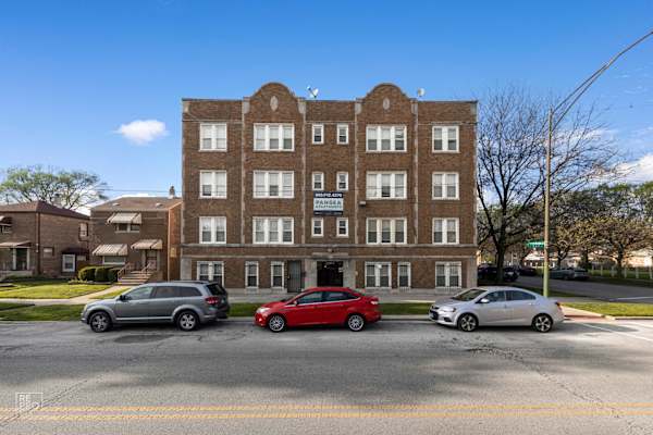 9244 S Saginaw property